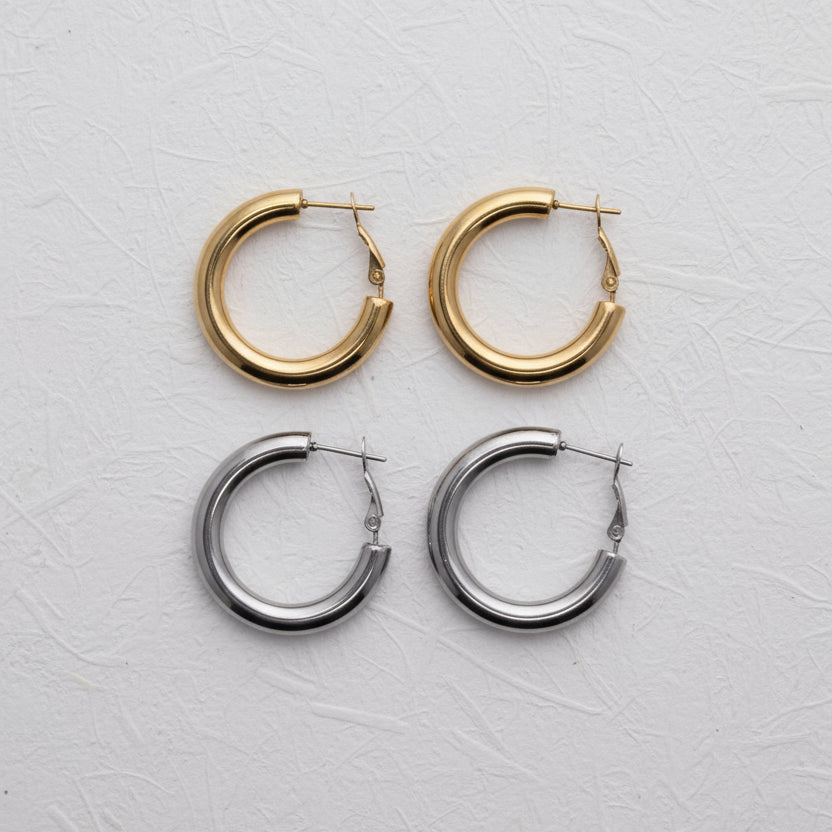 Classic Thick Hoop