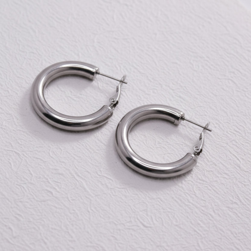 Classic Thick Hoop